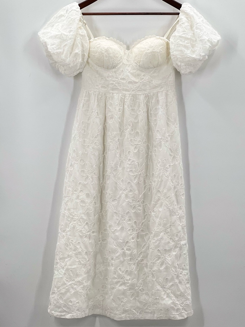 239 Shipwreck LTD White Lace Puff-Sleeve Dress